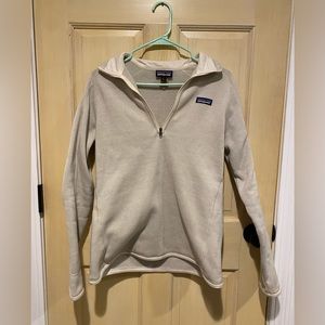 Patagonia Size Large Quarter Zip in Beige